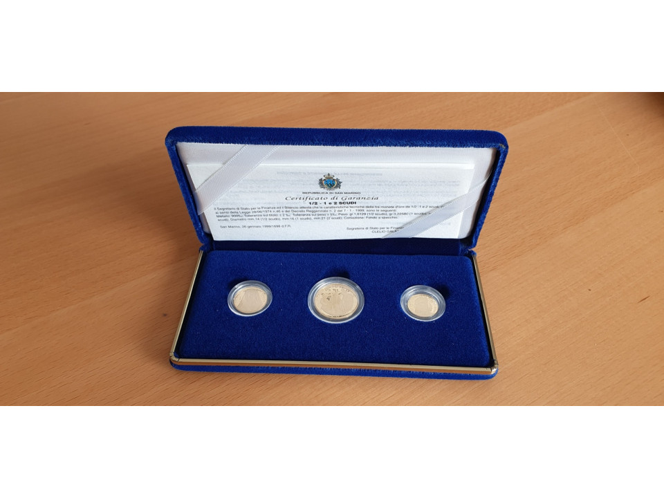 San Marino, 2 + 1 + 1/2 Scudi 1999